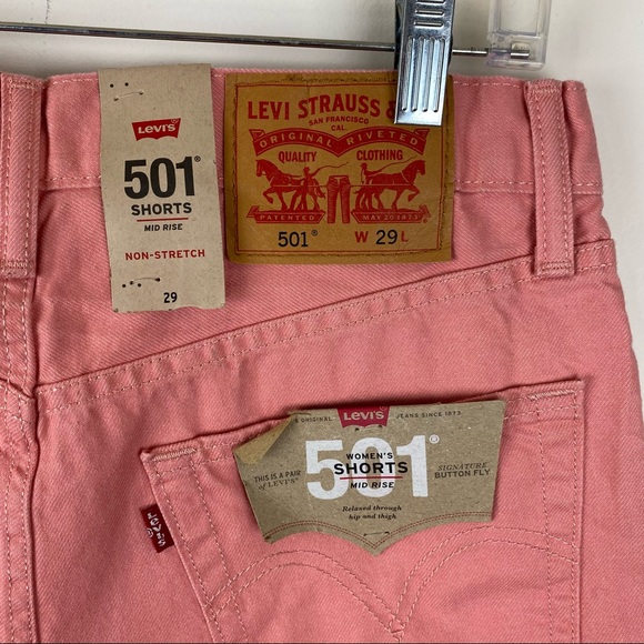 NEW Levi’s 501 Mid-Rise Cuffed Short Pink Size 29 - Picture 5 of 5